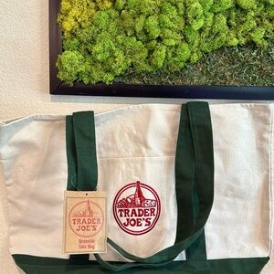 Trader Joe's Reusable Tote Bag New